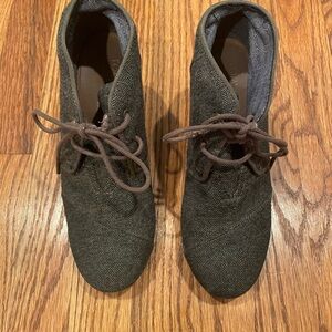 Toms Dark Gray Wedge Shoes